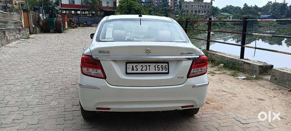 Maruti Suzuki Dzire 1.2 Vxi, 2018, Petrol