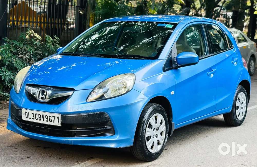 Honda Brio Mt Petrol 2013