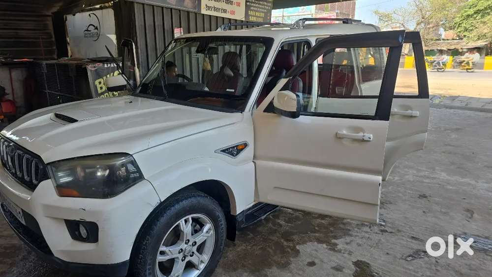 Mahindra Scorpio 2015 Diesel 79858 Km Driven