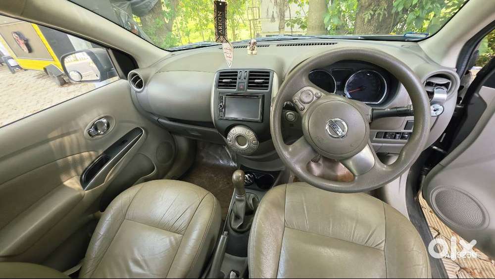 Nissan Sunny Edition 2013 -petrol