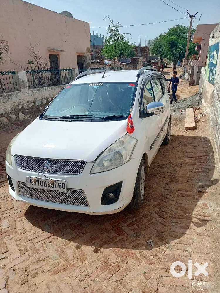 Maruti Suzuki Ertiga 2012