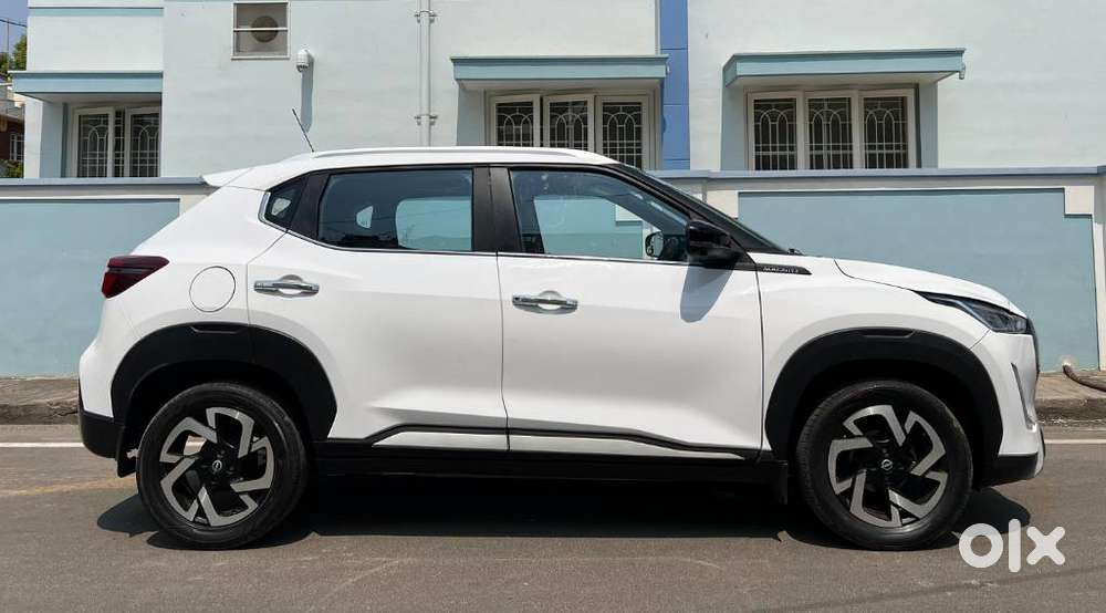 Nissan Magnite 1.0 Xv, 2022, Petrol
