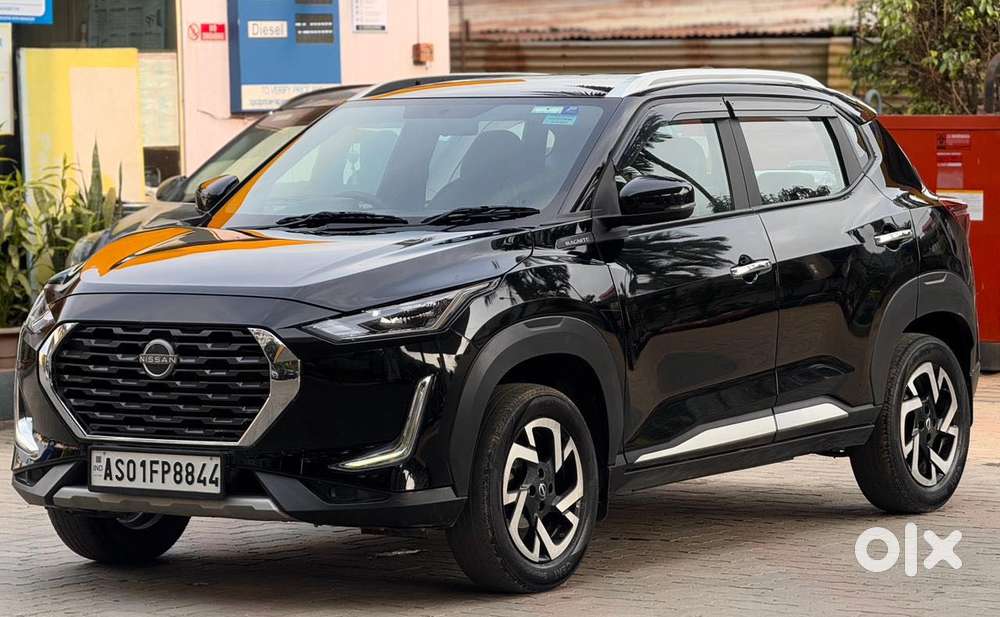 Nissan Magnite 1.0 Xv, 2023, Petrol