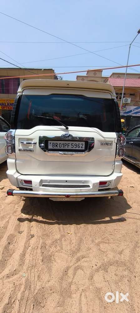 Mahindra Scorpio 2.2 S7 8 Str, 2015, Diesel