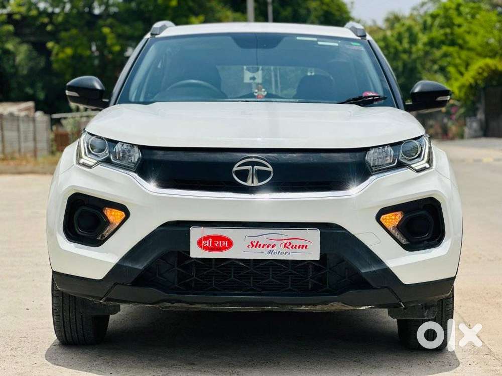 Tata Nexon 1.2 Revotron Xm (s), 2021, Petrol