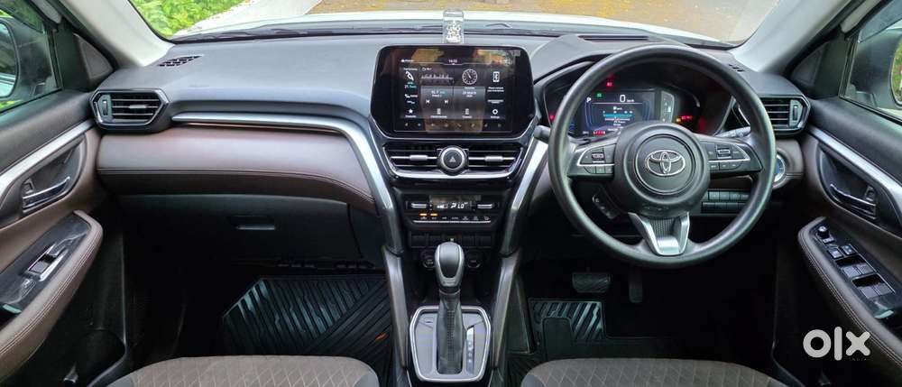 Toyota Urban Cruiser 1.5 Mid Grade At, 2024, Petrol