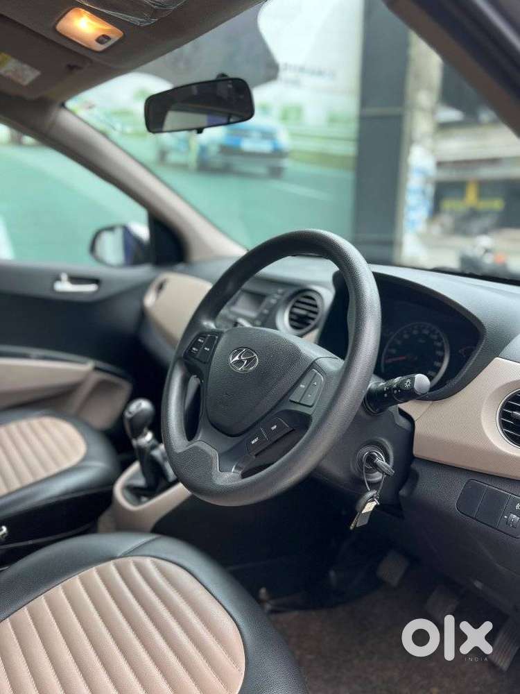 Hyundai Grand I10 Sportz, 2016, Petrol