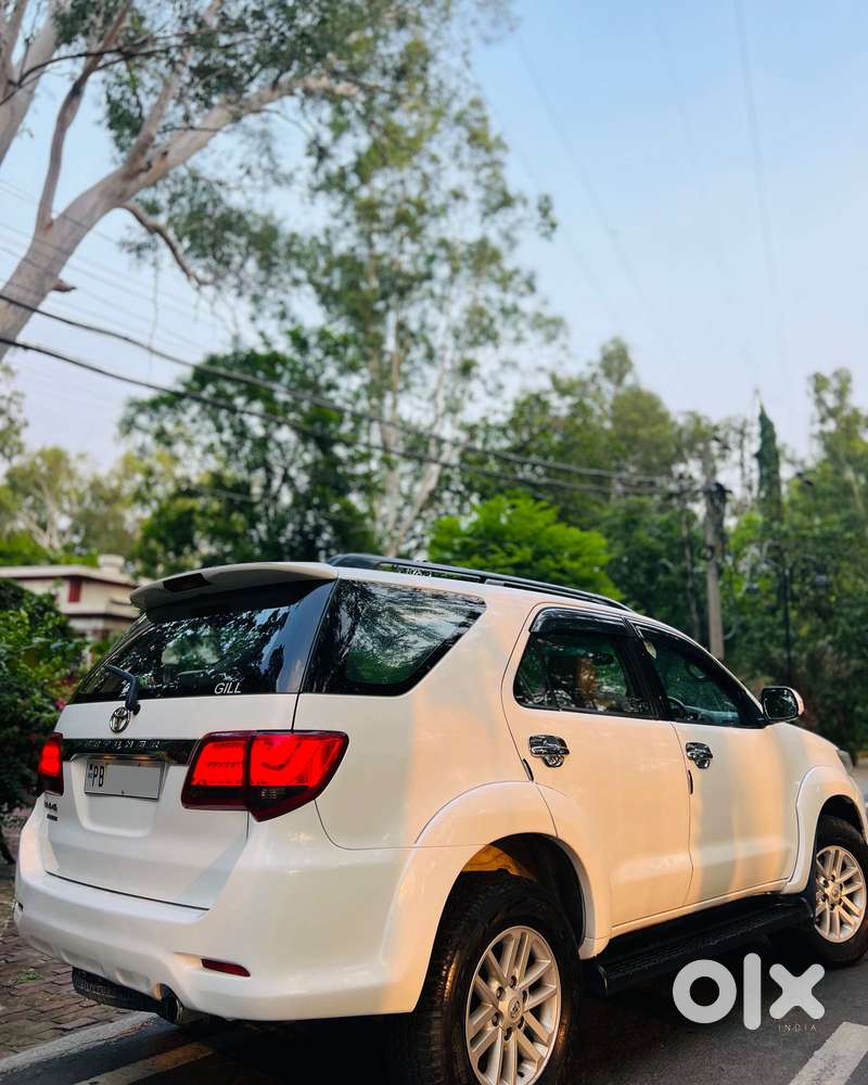Toyota Fortuner 4x2 4 Speed At, 2013, Diesel