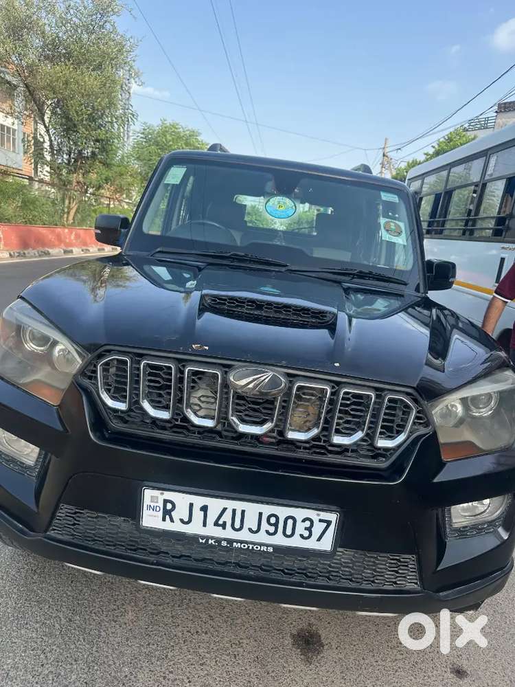 Mahindra Scorpio Classic 2015