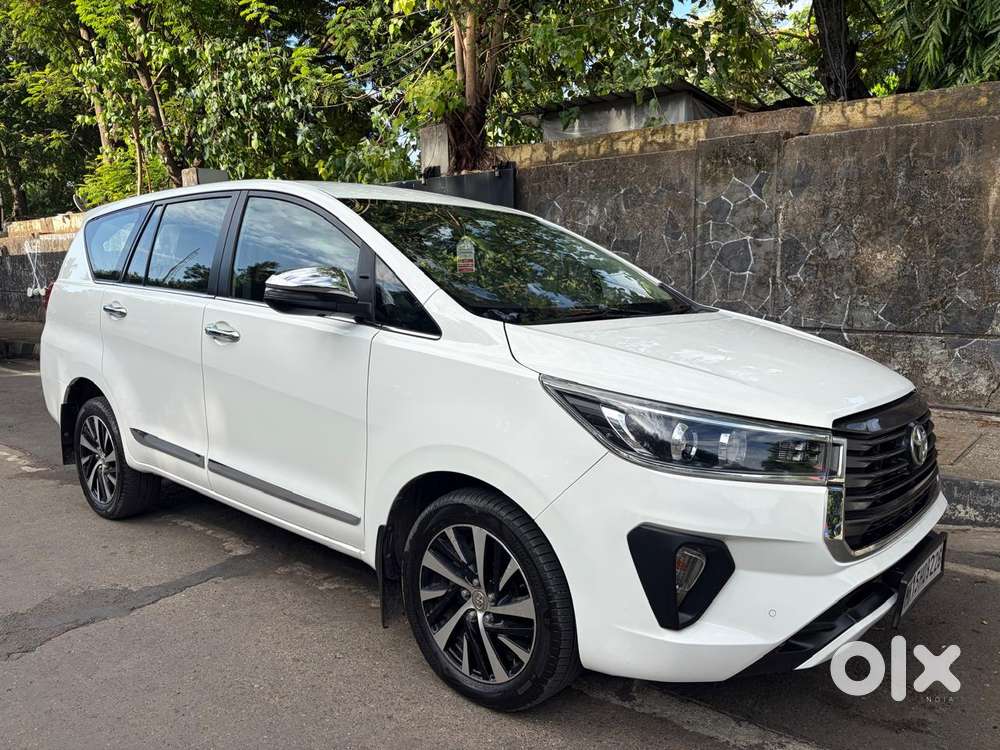 Toyota Innova Crysta 2.4 V 7 Str, 2022, Diesel