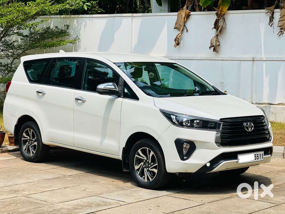 Toyota Innova Crysta 2.4 V 7 Str, 2022, Diesel