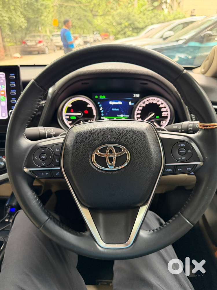 Toyota Camry Hybrid At 2024