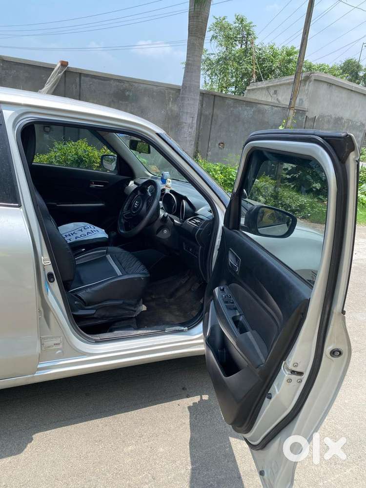 Maruti Suzuki Swift Vxi Abs Bsiv, 2022, Petrol