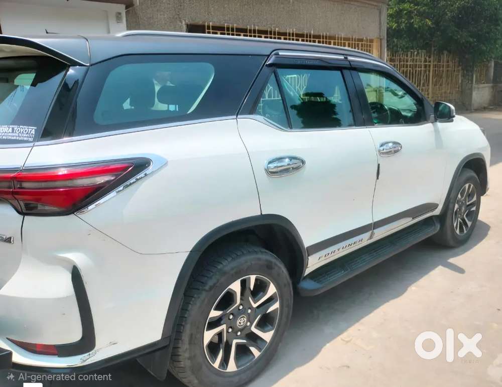 Toyota Fortuner Legender 2021