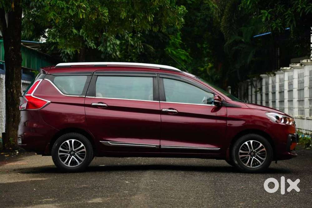 Maruti Suzuki Ertiga Zxi Plus Shvs, 2022, Petrol