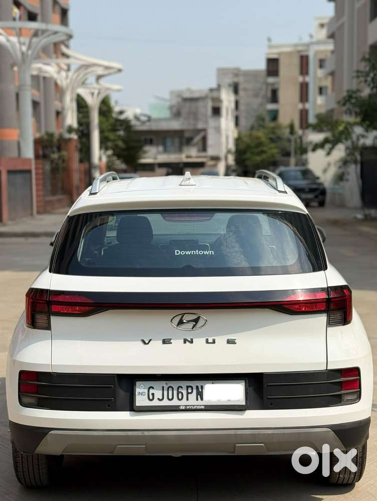 Hyundai Venue 1.2 S Plus, 2023, Petrol