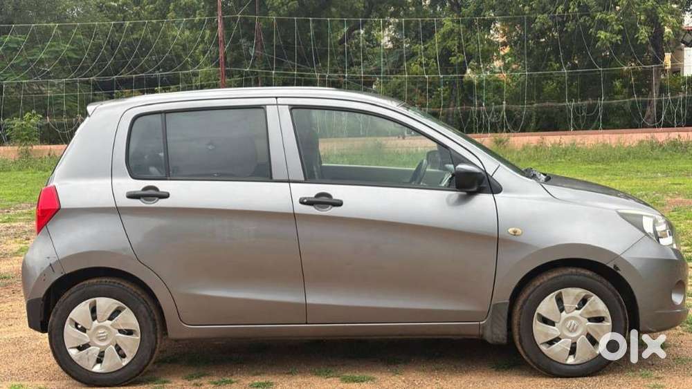 Maruti Suzuki Celerio 1.0 Vxi Amt, 2016