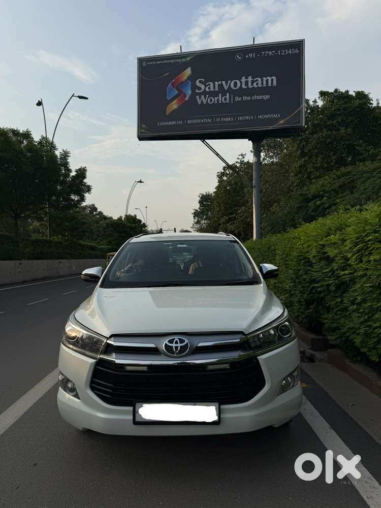 Toyota Innova Crysta 2.8z Automatic Diesel 2016 Model Single Owner