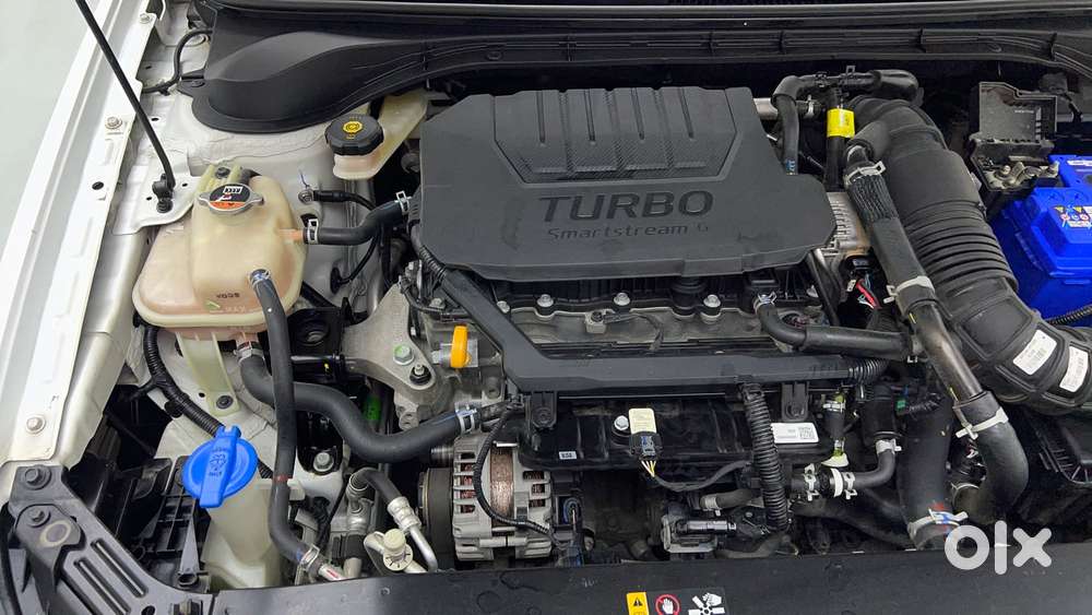 Hyundai Verna 1.5 Sx (o) Turbo Petrol Dct, 2023, Petrol