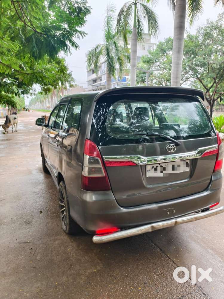 Toyota Innova 2.5 Z Diesel 7 Seater, 2014, Diesel