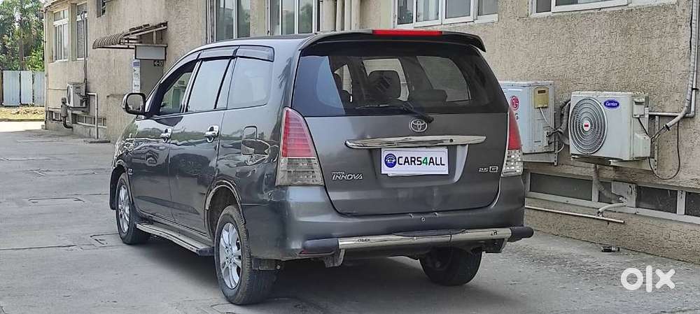 Toyota Innova 2.5 G (diesel) 7 Seater, 2011, Diesel