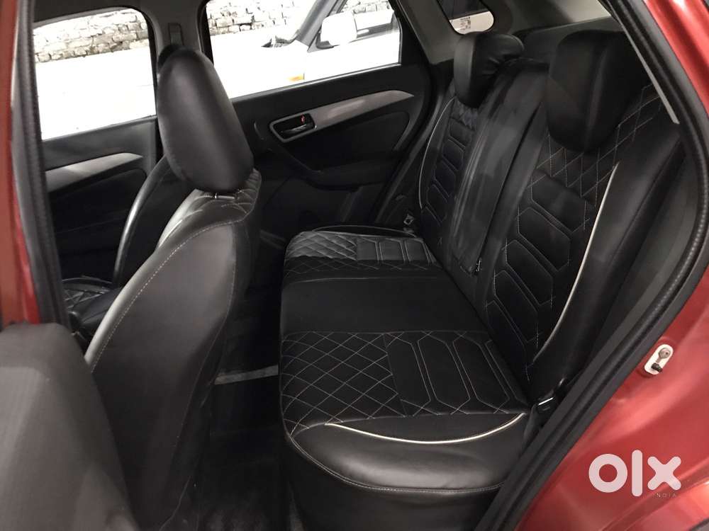 Maruti Suzuki Brezza Zdi+ Dual Tone, 2017, Diesel