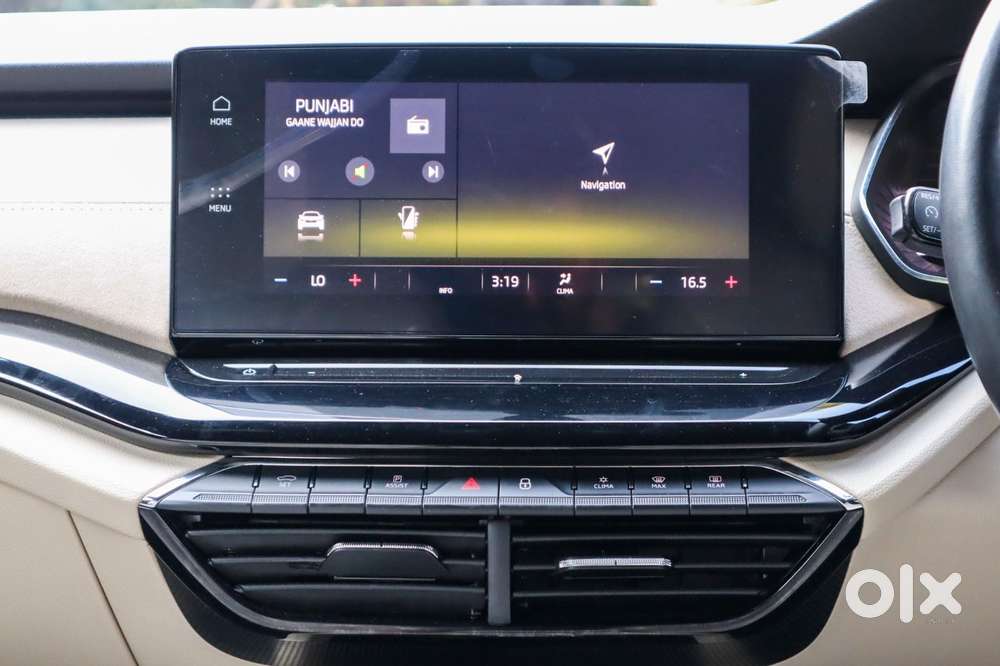 Skoda Octavia 2.0 Style Tsi At, 2022, Petrol