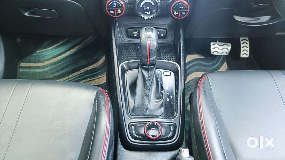 Hyundai Venue N Line 1.0 N6 Turbo Dct, 2024, Petrol