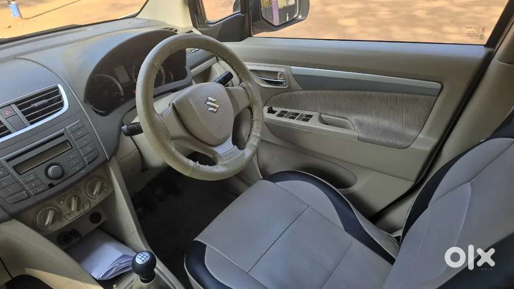 Maruti Suzuki Ertiga 2014 Diesel 98000 Km Driven