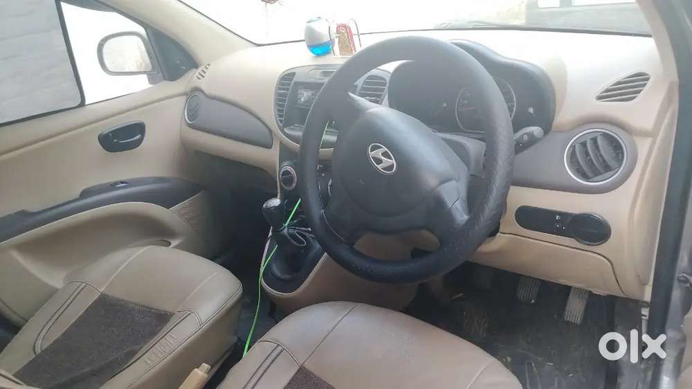 Hyundai I10 2010 Petrol 78000 Km Driven With Excellent Condition Less