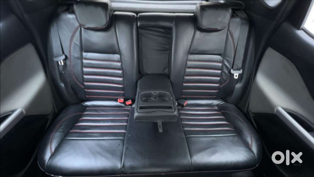 Nissan Magnite Xv Turbo, 2022, Petrol