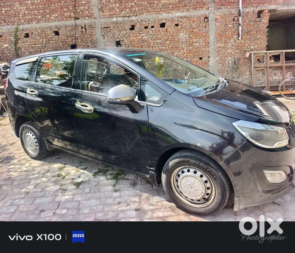 Mahindra Marazzo 2019