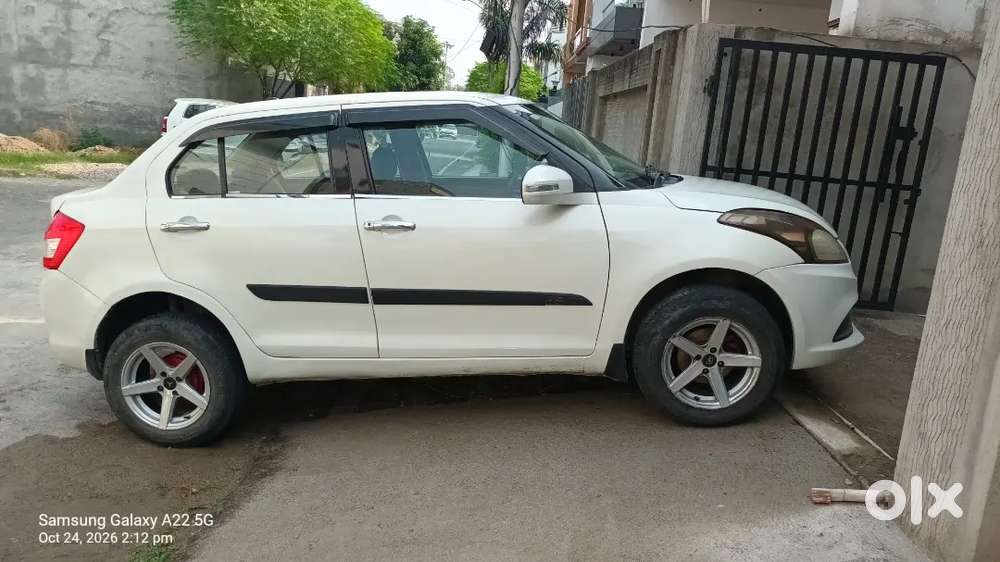 Maruti Suzuki Dzire 22/12/2014