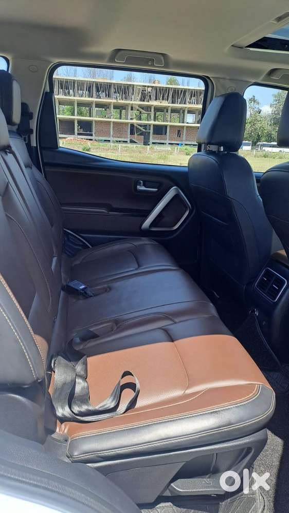 Mahindra Scorpio N Z6 Diesel At 2wd 7 Str [2022], 2022, Diesel