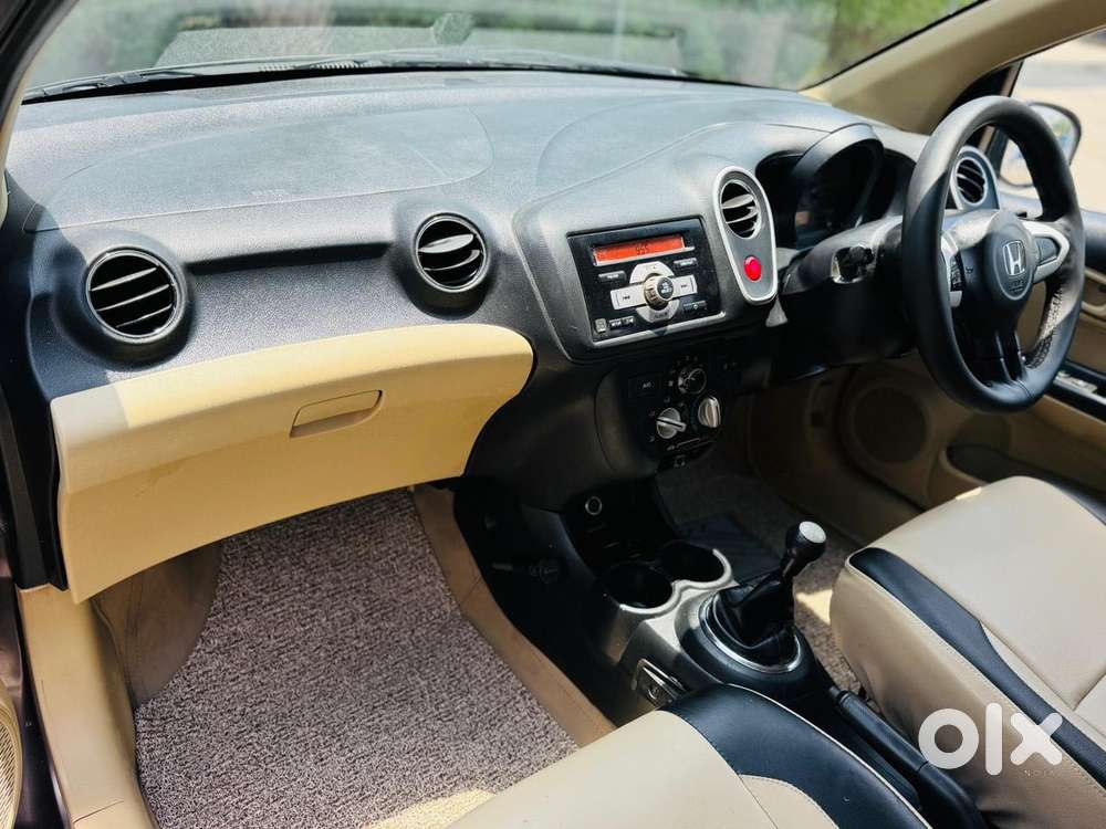 Honda Mobilio V I-dtec, 2014, Diesel
