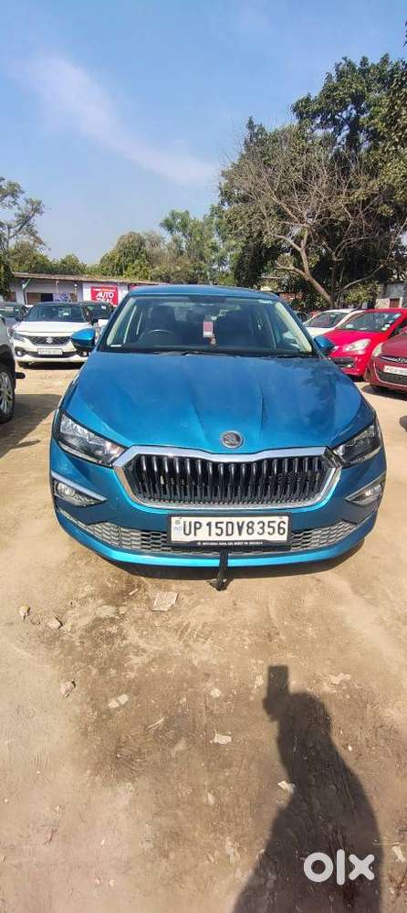 Skoda Slavia Style 1.0l Tsi At, 2022, Petrol