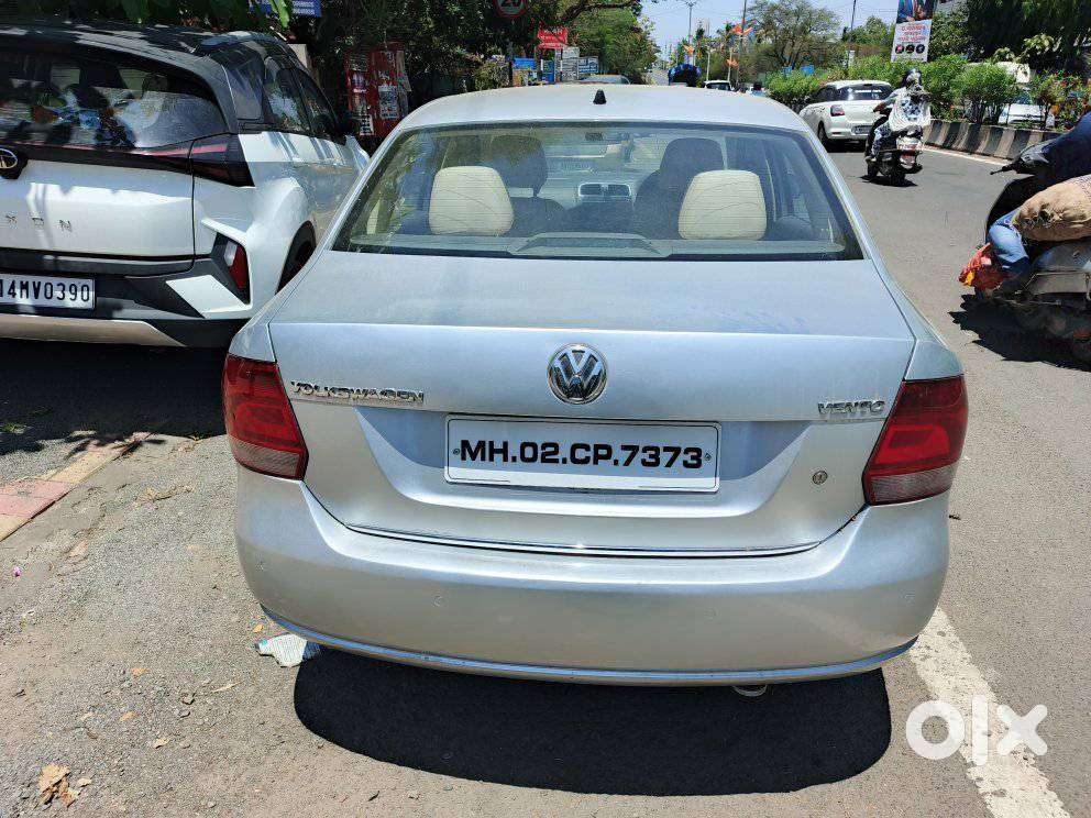 Volkswagen Vento 1.5 Highline Plus At 16 Alloy, 2012, Petrol
