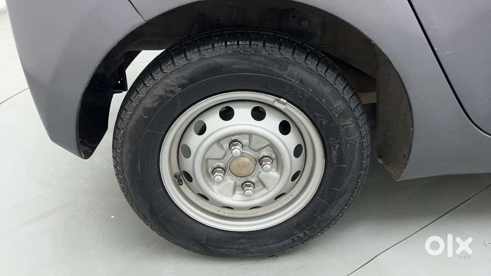 Hyundai Eon Magna +, 2017, Petrol