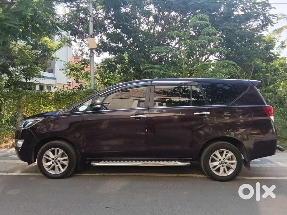 Toyota Innova Crysta 2.4 V 7 Str, 2017, Diesel