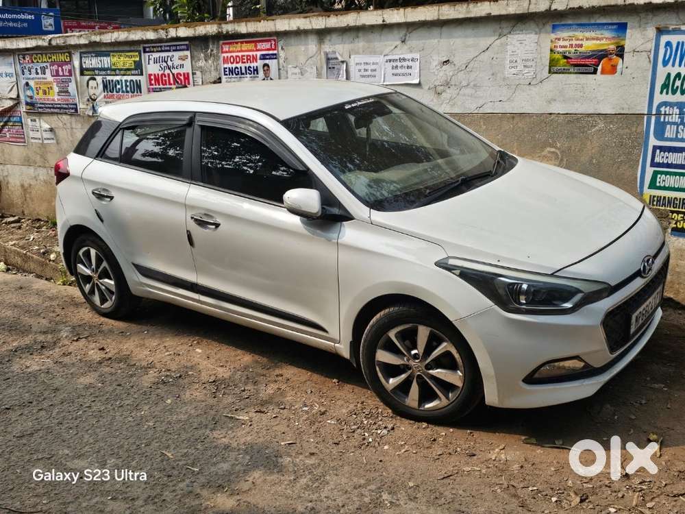 Hyundai Elite I20 2016 (december) Diesel.new Tyres ,complete Papers.