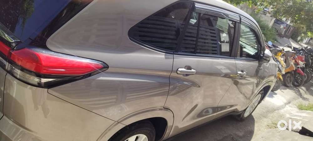 Toyota Innova Hycross 2.0 Vx Hybrid 8 Str, 2025, Petrol