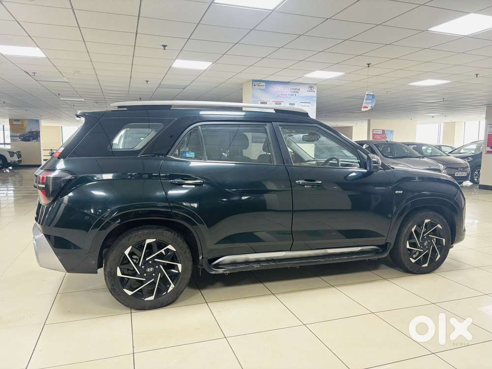 Hyundai Alcazar Signature 1.5 Petrol Dct 6str, 2024, Petrol