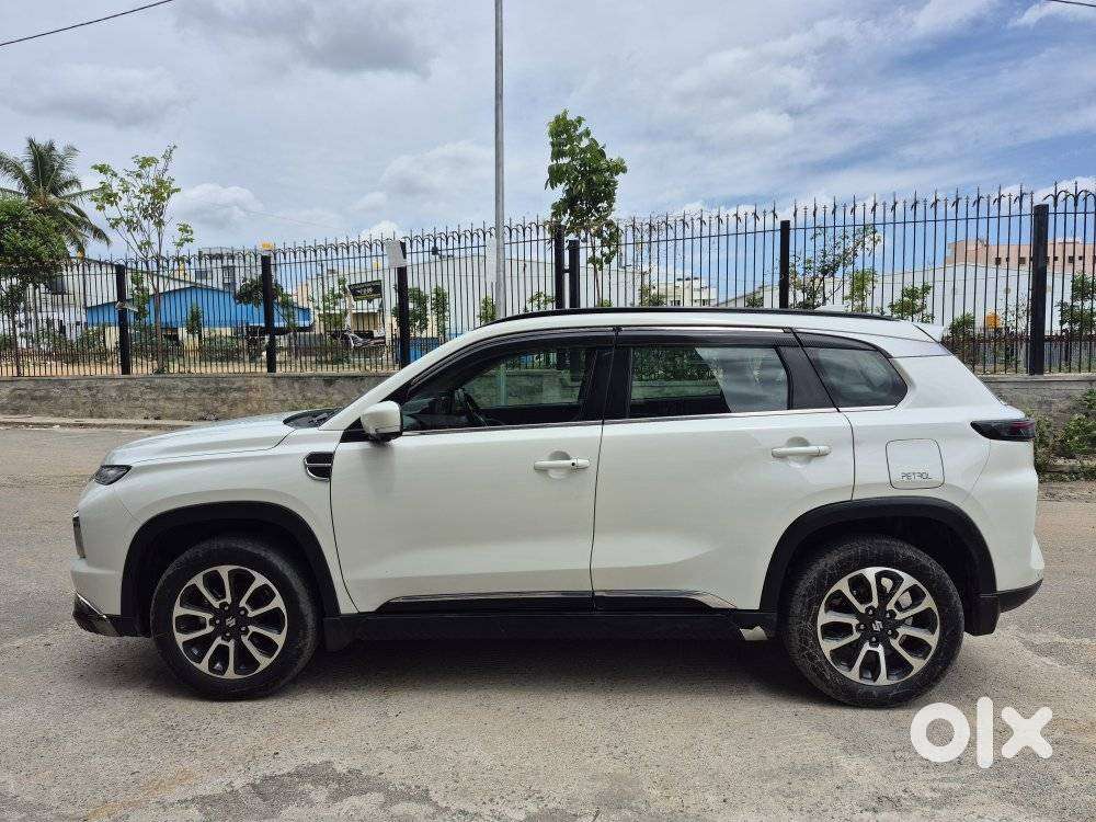 Maruti Suzuki Grand Vitara Alpha Smart Hybrid, 2023, Petrol