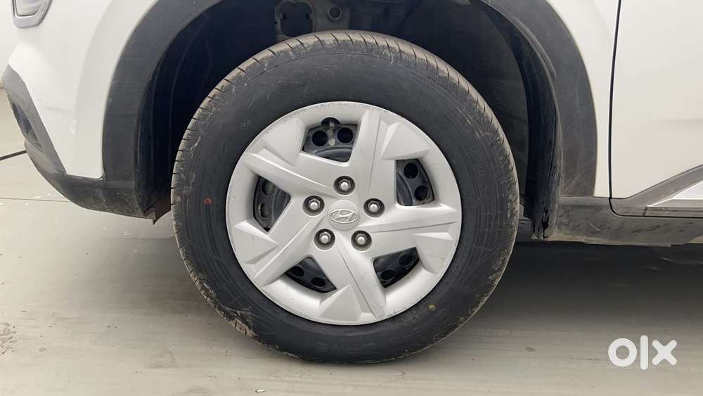 Hyundai Venue 1.2 S Plus, 2021, Petrol