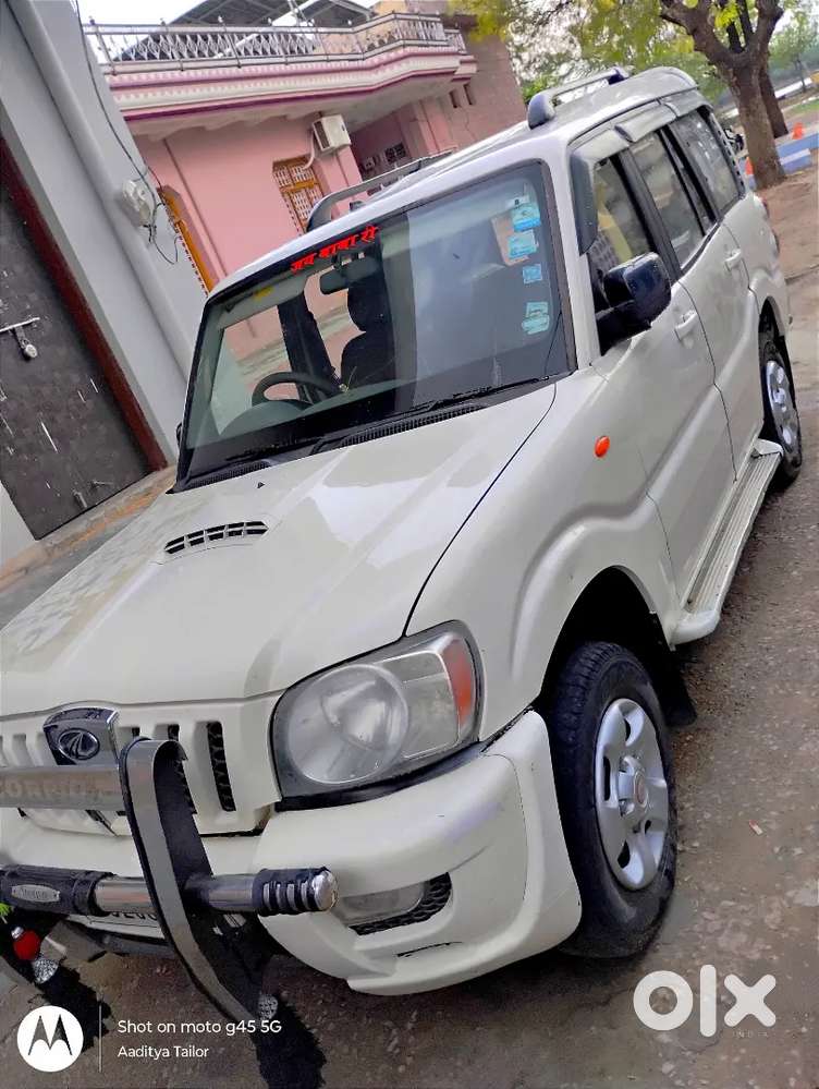 Mahindra Scorpio 2014 Diesel 100000 Km Driven