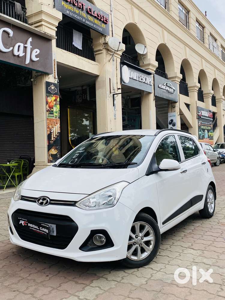 Hyundai Grand I10 Asta Option At, 2015, Petrol