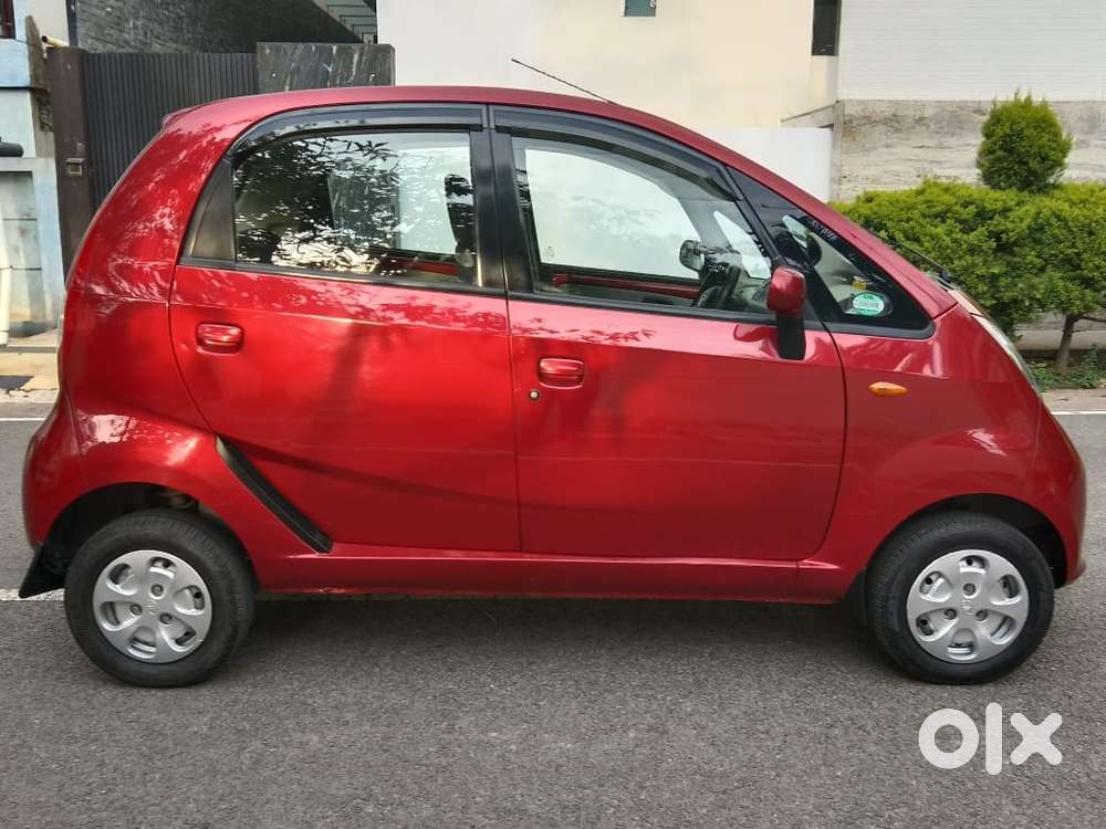 Tata Nano Genx Xta, 2015, Petrol