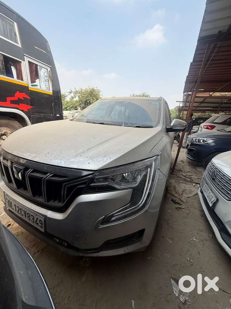 Mahindra Xuv700 Petrol 2022