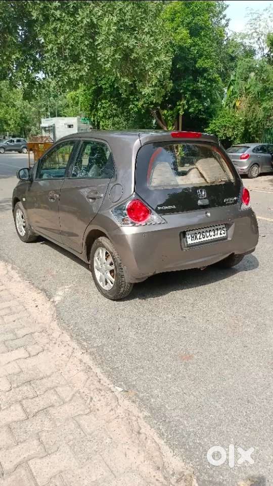 Honda Brio Vx Mt, 2013, Petrol