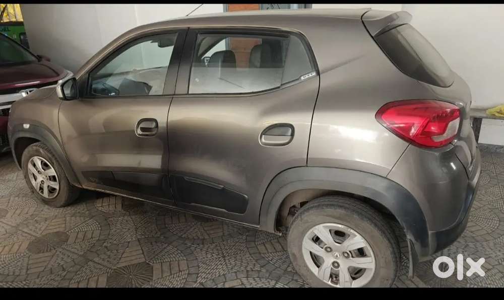 Renault Kwid For Sale Automatic 2017 Model